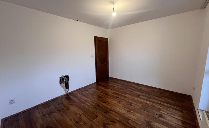 Na predaj 3 izb. byt s loggiou v Kučišdorfskej doline v Pezinku, predaný !!! - fotografia 13