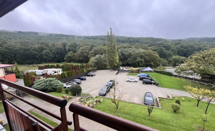 Na predaj 3 izb. byt s loggiou v Kučišdorfskej doline v Pezinku, predaný !!! - fotografia 19