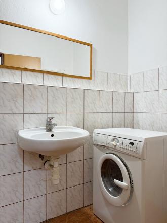 Predaj priestranný byt 130m² + terasa 40m²   s veľkým potenciálom!!! - fotografia 13