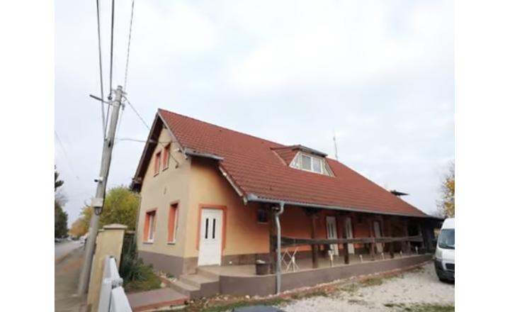 APARTMÁNY na predaj - INVESTÍCIA, PODNIKANIE pri kúpalisku - fotografia 2