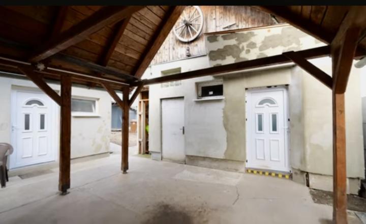 APARTMÁNY na predaj - INVESTÍCIA, PODNIKANIE pri kúpalisku - fotografia 7