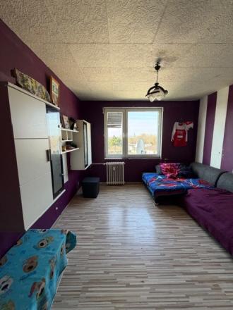 Na predaj 3.izbový byt 74,13m2 v pôvodnom stave v obci Igram , znížená cena !!! - fotografia 5
