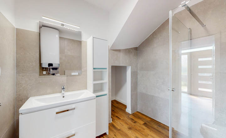 Na predaj 3. izb. mezonet 87,32 m2 s rozľahlou záhradou v Miloslavove, PREDANÝ!!! - fotografia 7