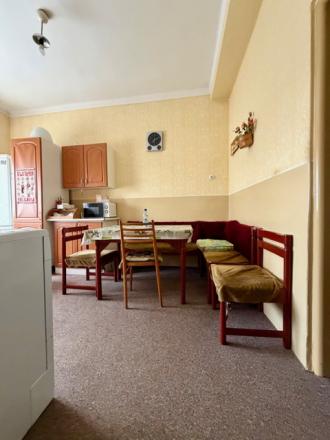 5 izbový dom na predaj + 3 garáže + bazén, obec Rohovce - fotografia 12