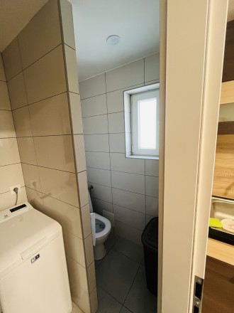 Nehnuteľnosť na bývanie a podnikanie v obci Baka - fotografia 10