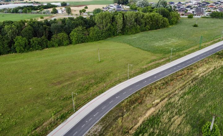 Stavebný pozemok 2 145 m² v novovznikajúcej lokalite Dunajskej Stredy – priamo pri budúcom mestskom parku! - fotografia 2