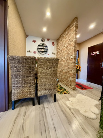 ZNÍŽENÁ CENA 2 izbový byt, kompletná rekonštrukcia, centrum - fotografia 11