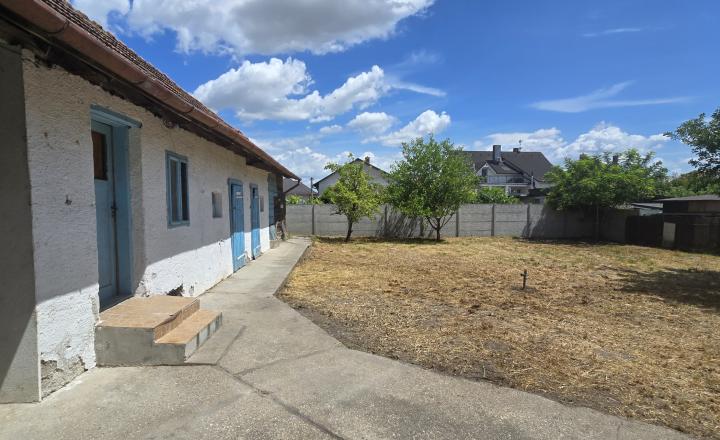 Útulný domček na 8 árovom pozemku v Lúči na Ostrove - fotografia 6