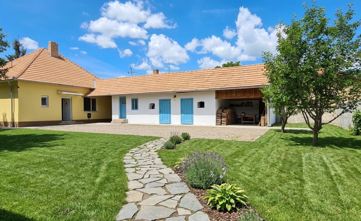 Útulný domček na 8 árovom pozemku v Lúči na Ostrove - fotografia 16