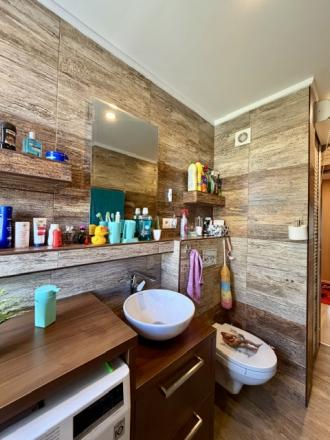2,5 izbový, KOMPLETNÁ REKONŠTRUKCIA + šatník, zariadený, DS - fotografia 15