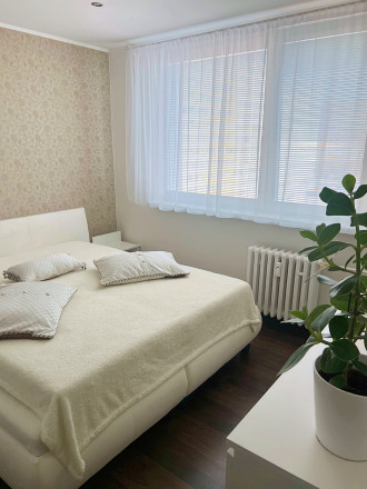 Krásny Luxusný moderný byt na prenájom - fotografia 9
