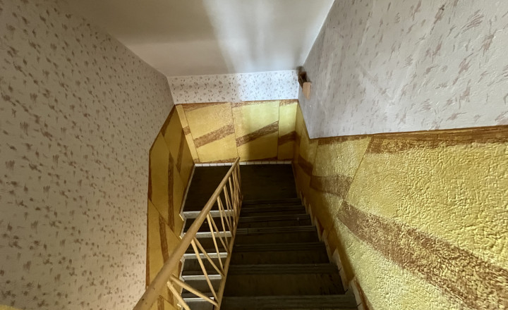 Priestranný 4 izbový rodinný dom s pozemkom iba 15 km od Bratislavy (Nová Dedinka)- nutná rekonštrukcia - fotografia 13