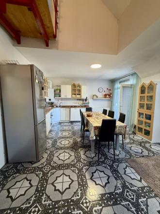 5 izb. MEZONETOVÝ byt,2 kúpeľne,2 toalety, IBA 145.000,-EUR - fotografia 5