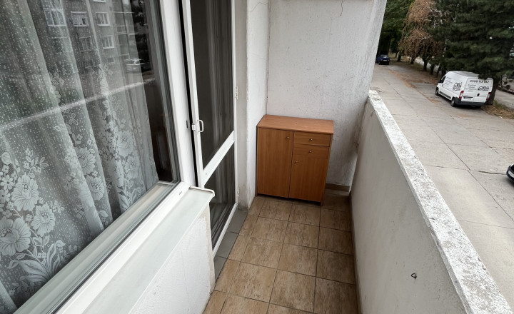 Komplet prerobený 1 izbový byt s balkónom v obci Zlaté Klasy- predáva sa so zariadením - fotografia 11