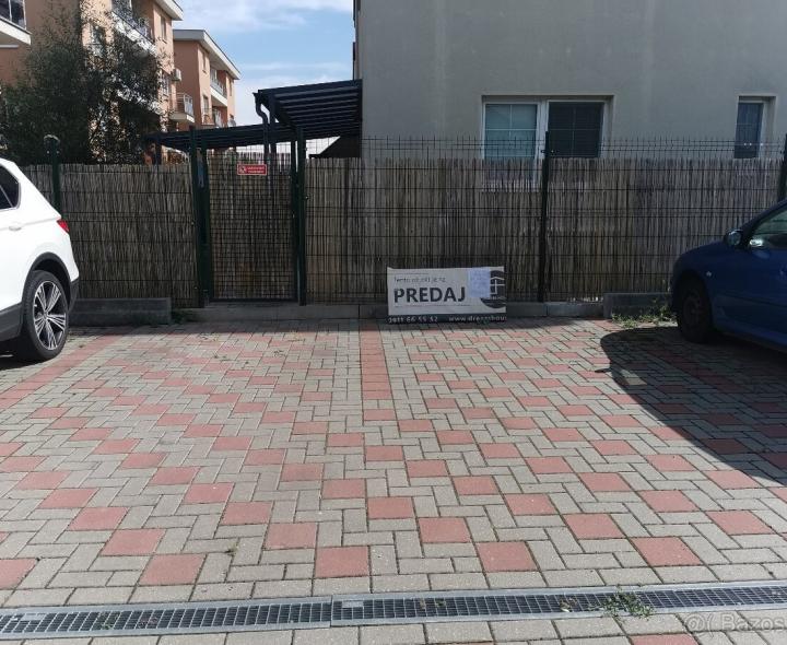 Parkovacie miesto na predaj - dohoda možná!