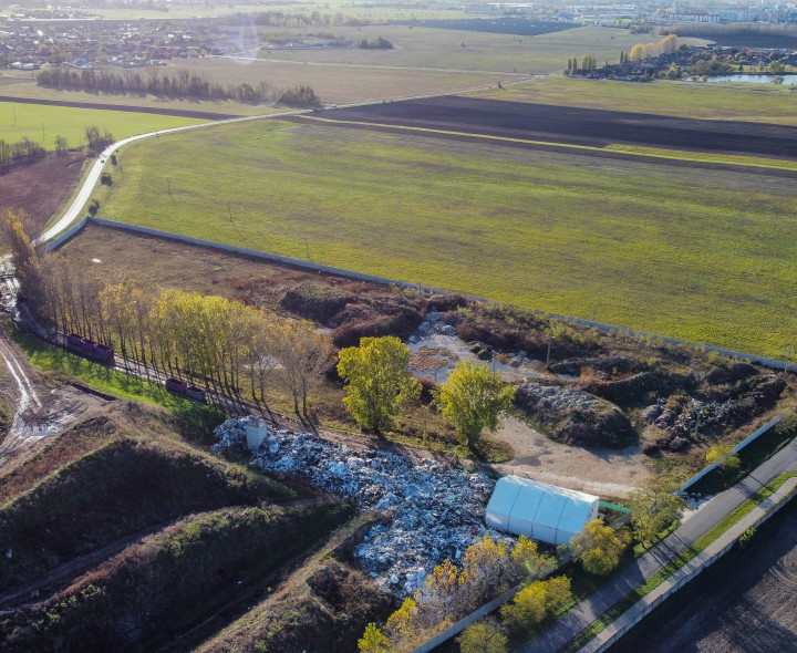 Veľký priemyselný pozemok s rozlohou 23898 m2, Dunajská Streda, KU Veľké Dvorníky