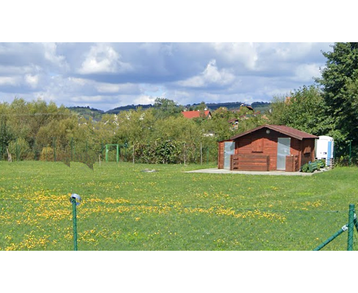 STAVEBNÝ pozemok s IS Záhorská Bystrica