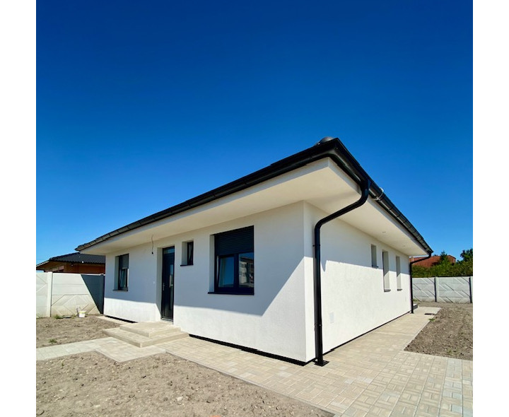 4 izbový rodinný dom bungalov, Ohrady, okr. Dunajská Streda