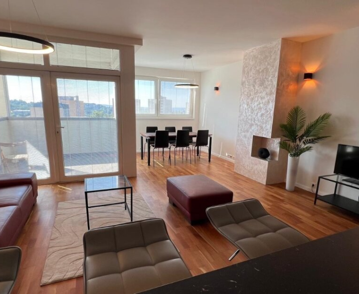 Moderný 3-izbový byt s krásnym výhľadom a terasou – Kramáre