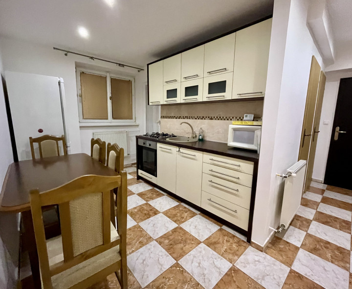 Prerobený, 2 izbový byt so záhradkou v obci Zlaté Klasy- 2 murované pivnice