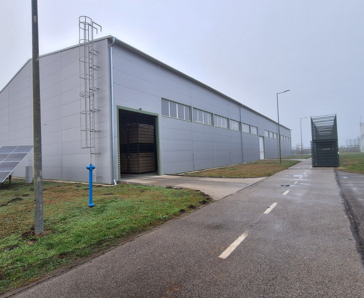 Prenàjom moderných skladových priestorov