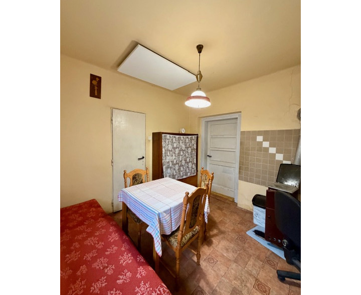 Dom s pozemkom o rozlohe 4136 m2, pri lesíku, Dolný Bar