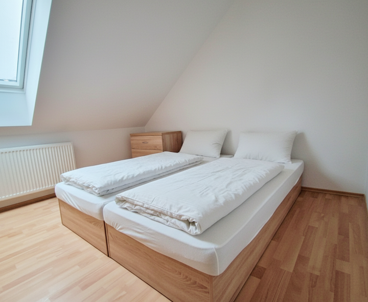 Prenájom 5-izbového bytu (120 m²) so samostatným vchodom – Trnava