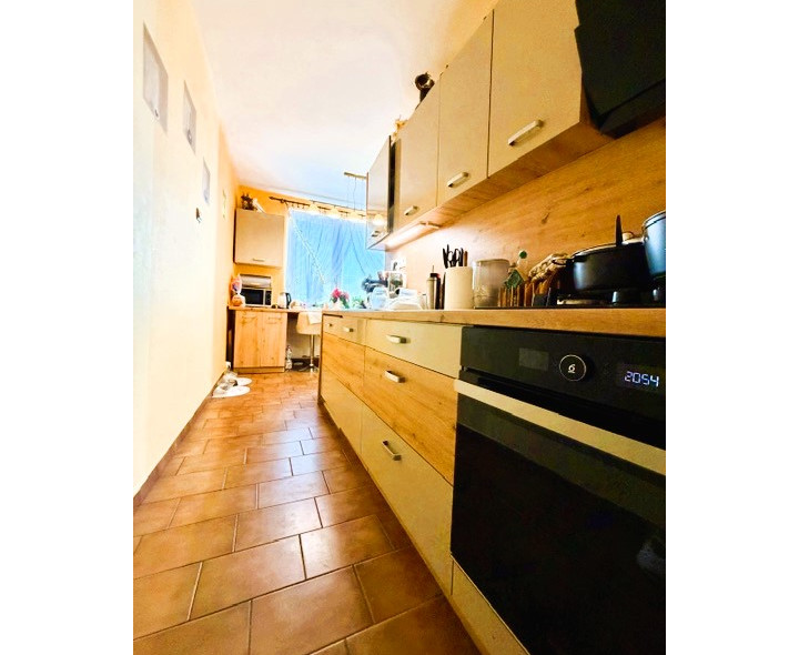 KRASNY 5 izbový byt 110m2, 2 balkóny, Dunajská Streda