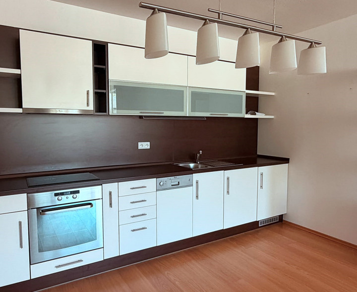 Pekný 3izbový byt s balkónom a parkovaním v garáži Ružinov NOVOSTAVBA